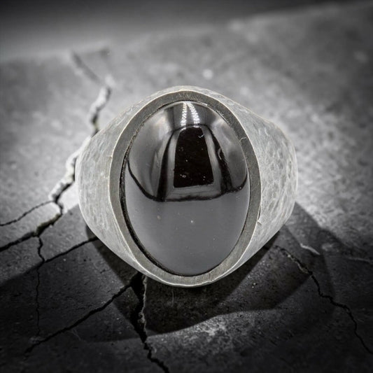 ONIX STONE RING