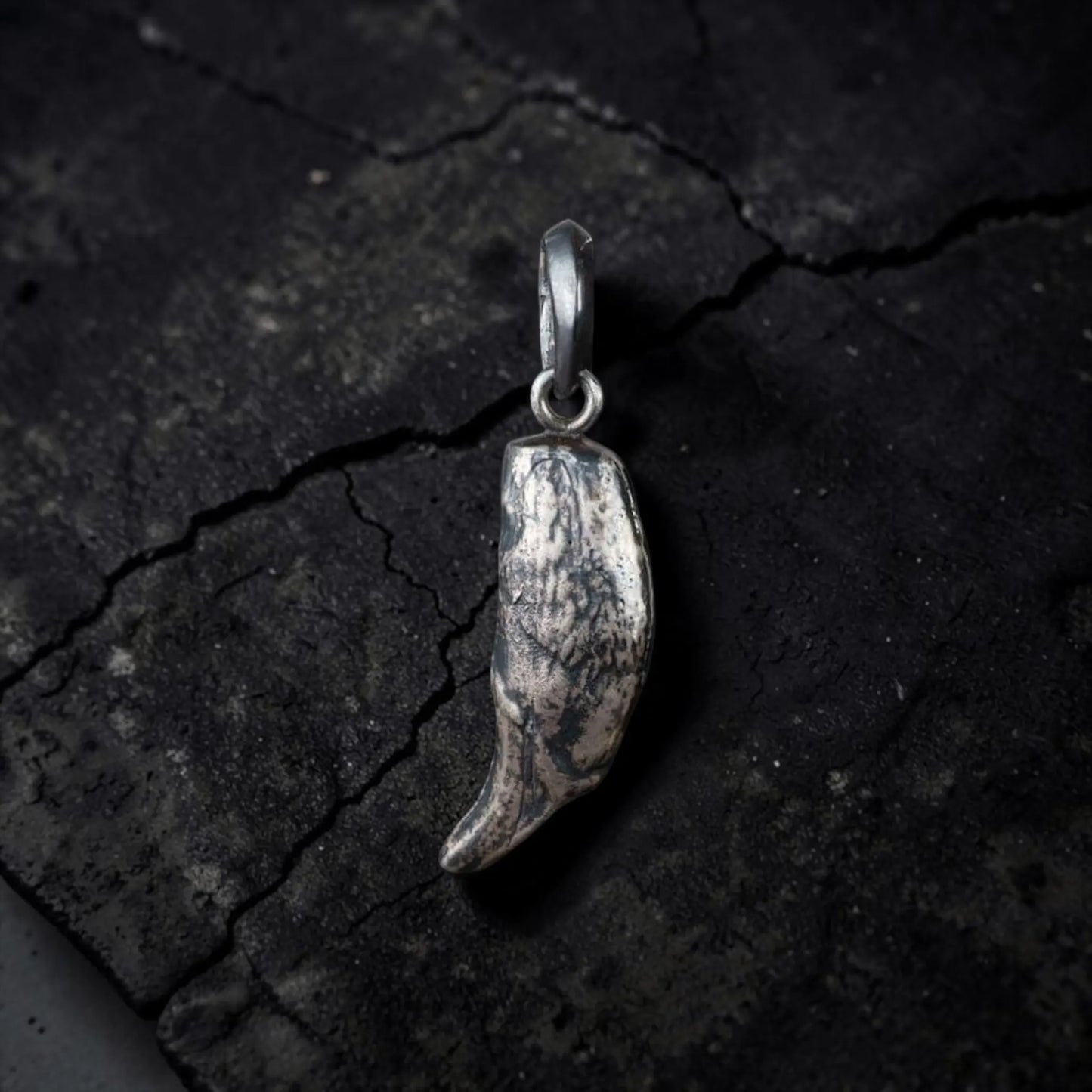 WOLF TUSK