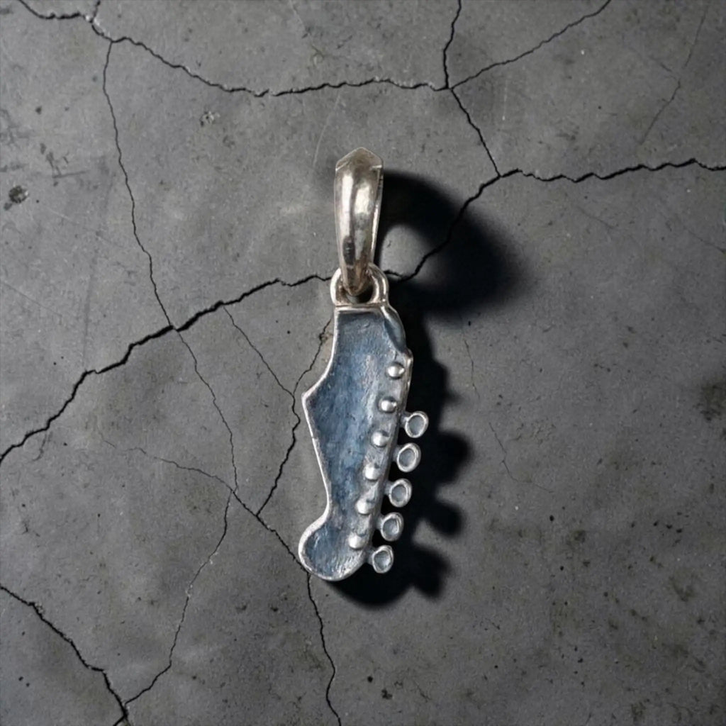 ELECTRIC GUITAR HEADSTOCK