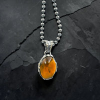 STONE PENDANT OJO DE TIGRE