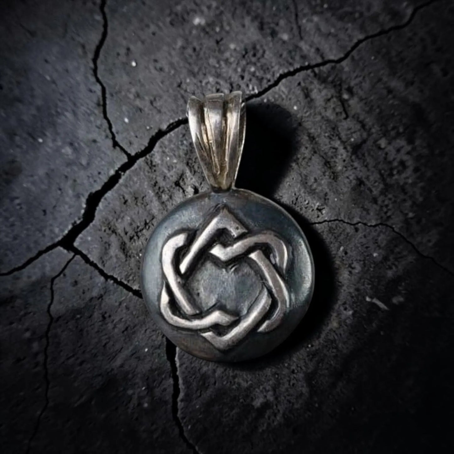 UNIFIED HEARTS CIRCLE