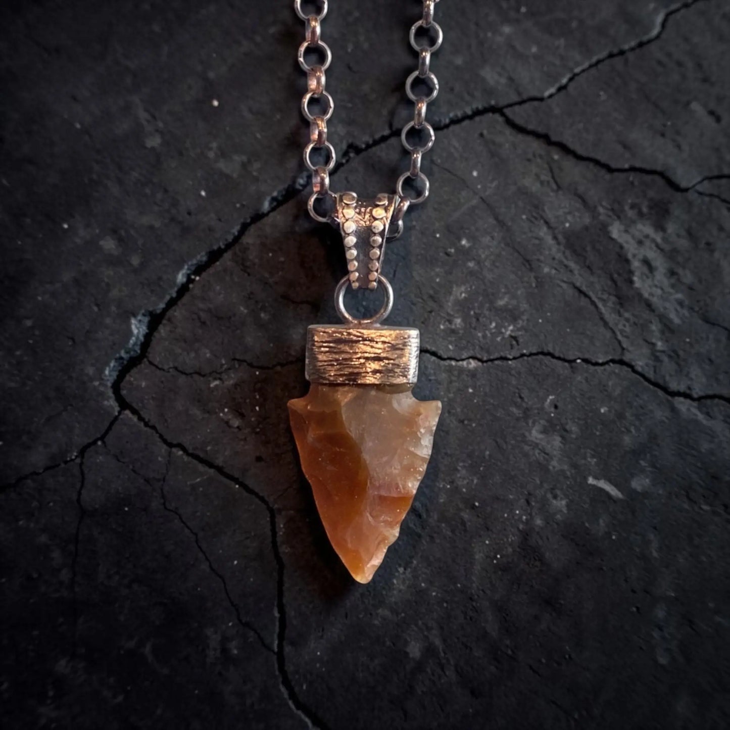 STONE ANCIENT ARROWHEAD PENDANT