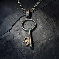 CROWN KEY