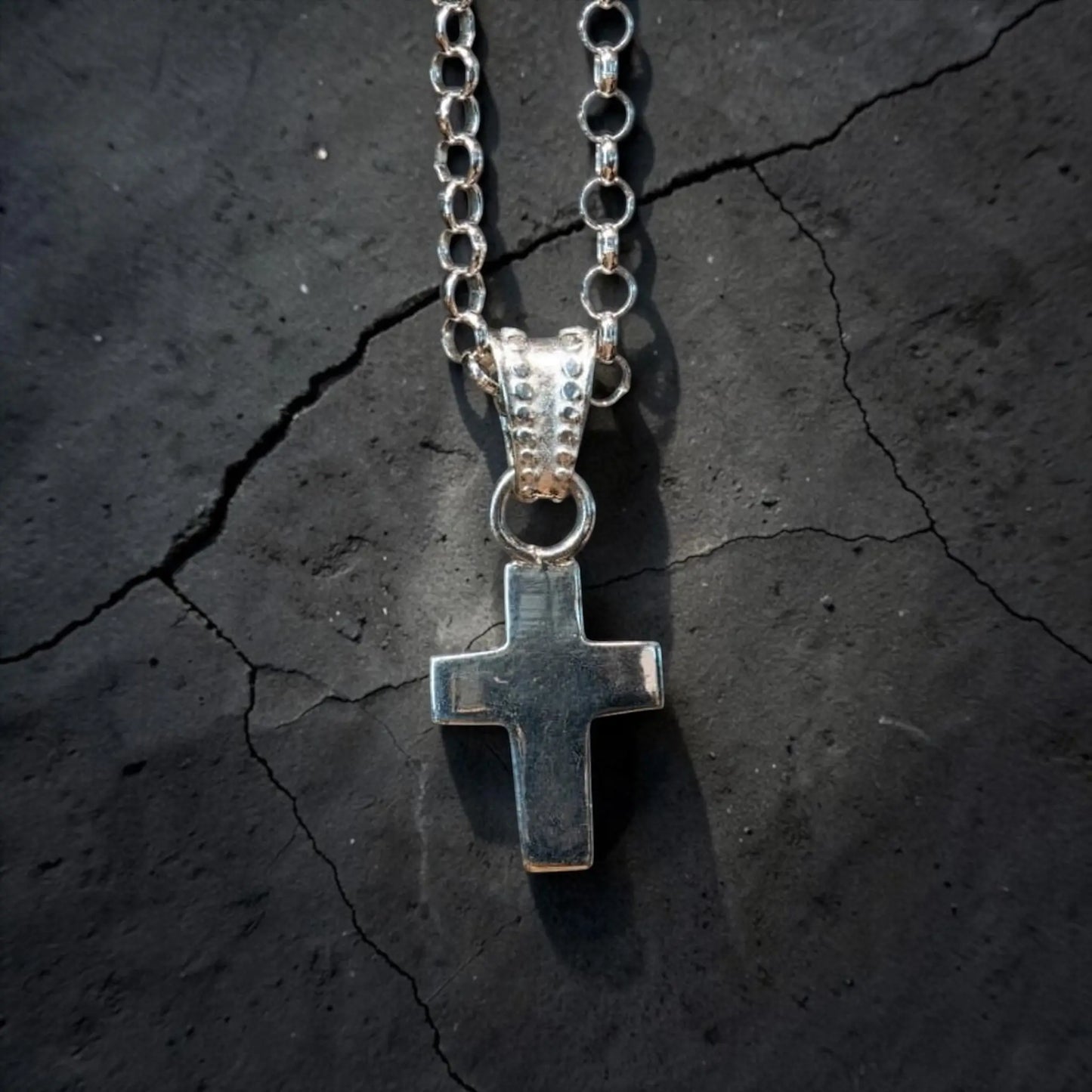 CLASSIC CROSS