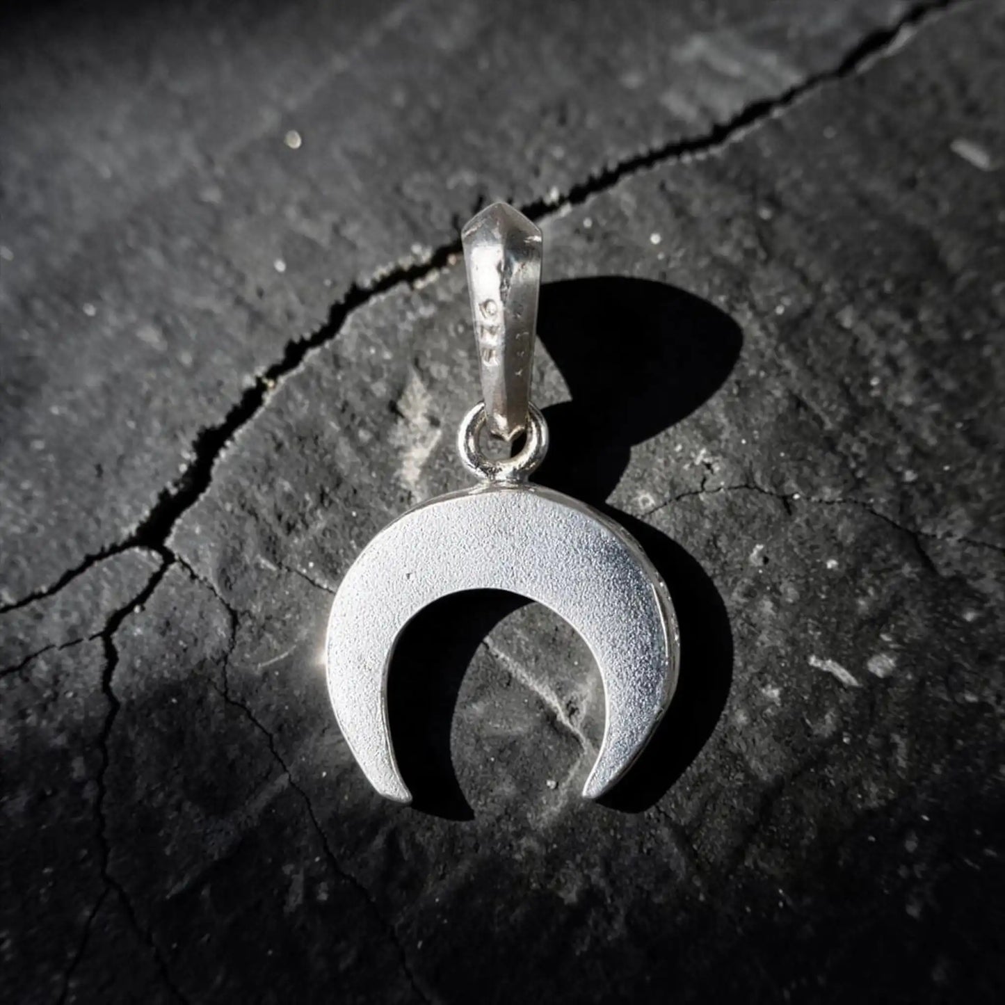 HALF MOON