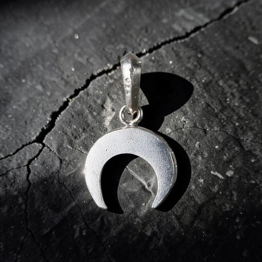HALF MOON