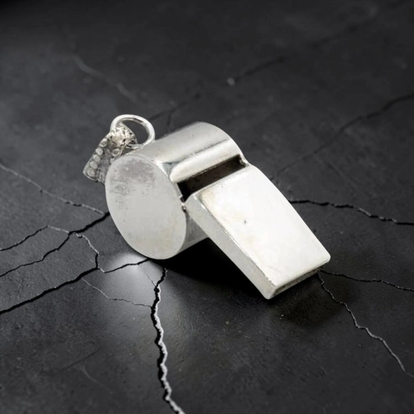 SMALL WHISTLE