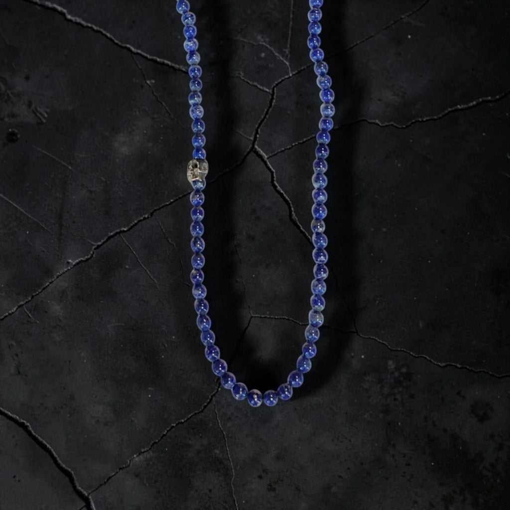 ONE SKULL LAPISLAZULI NECKLACE