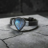 RJ GUITAR PICK STONE LABRADORITE BRACELET