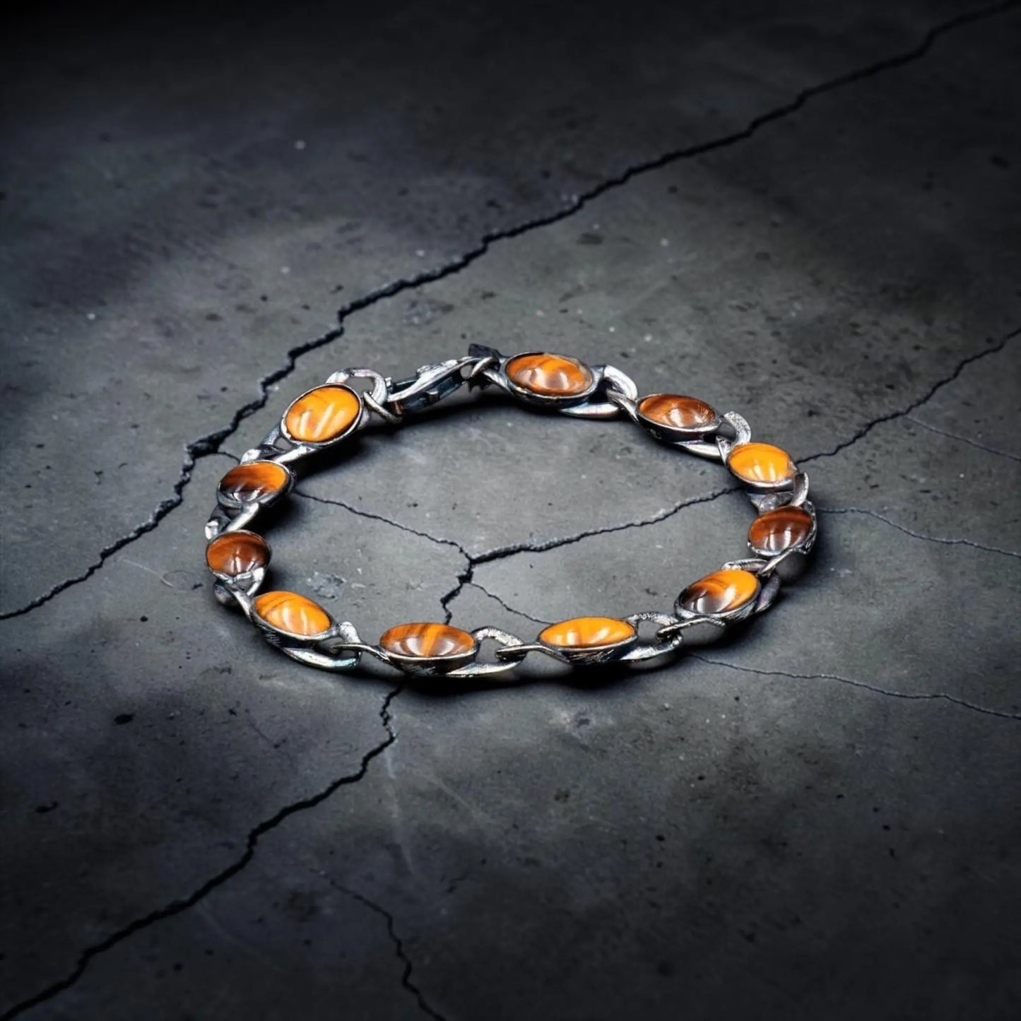 OJO DE TIGRE OVAL BRACELET