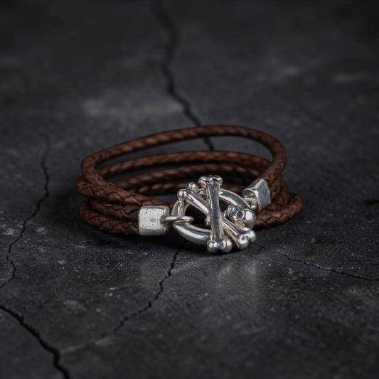 CROSSBONE LEATHER DOUBLE BRACELET