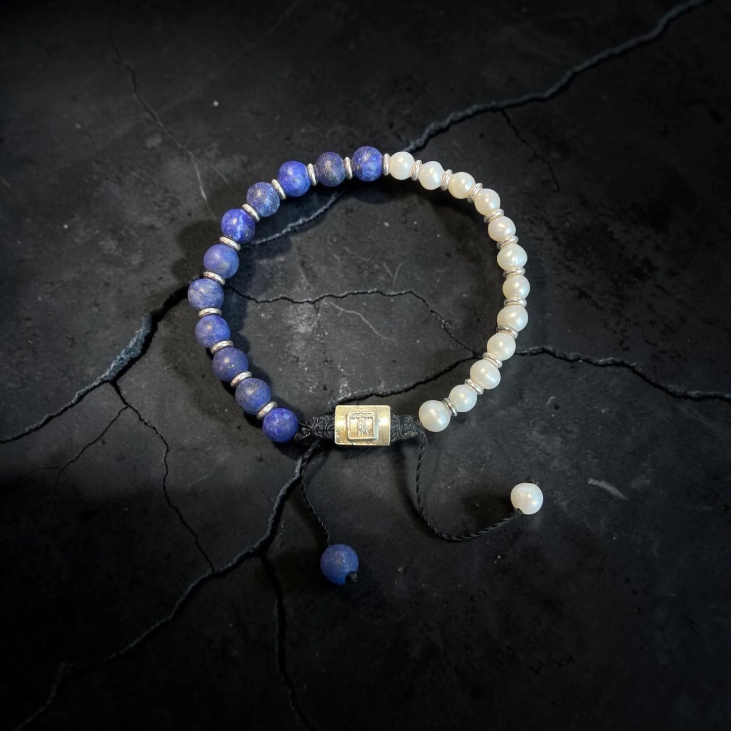 PEARL DONUT LAPISLAZULI MATTE