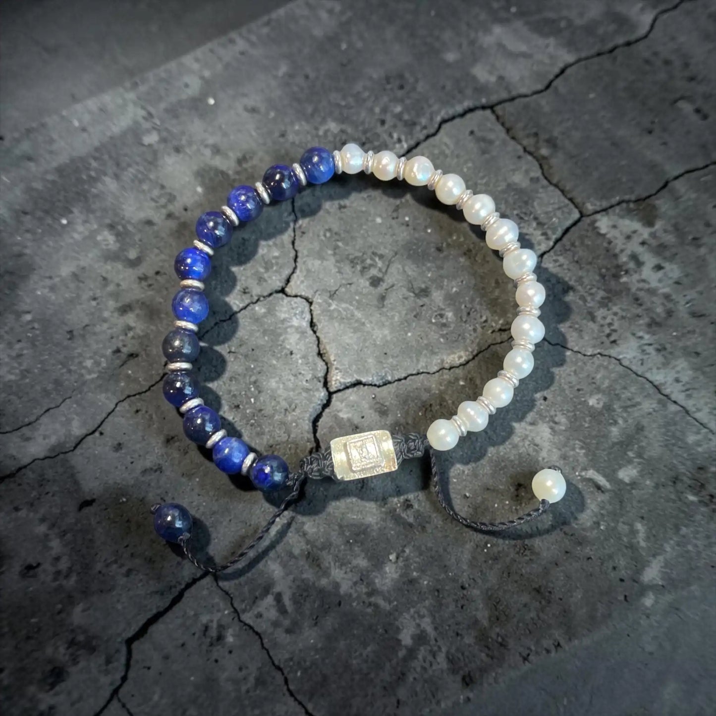 PEARL DONUT OJO DE TIGRE AZUL