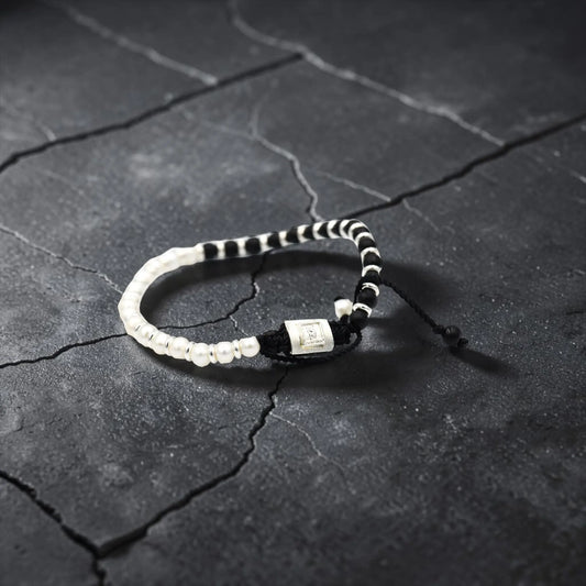 PEARL ONIX DONUT BRACELET