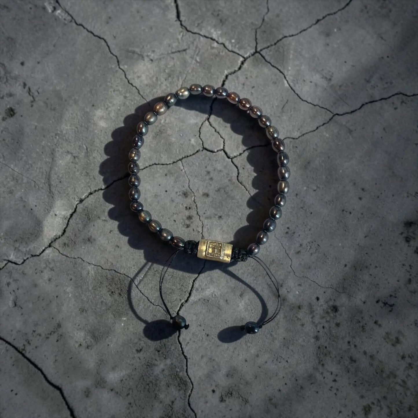 BROWN PEARL BRACELET