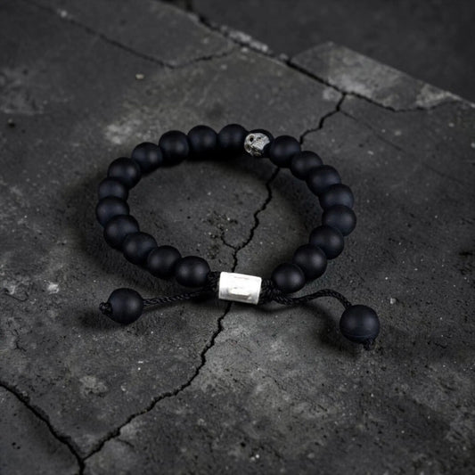 ONE SKULL ONIX BRACELET