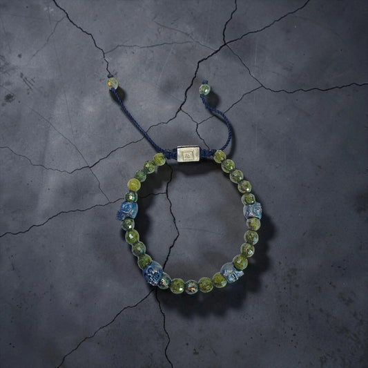5 SKULLS GREEN PIRITE BRACELET