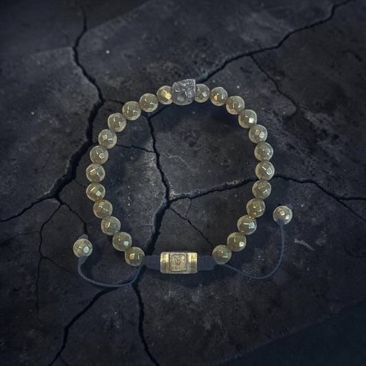 ONE SKULL FLAKED PIRITE BRACELET