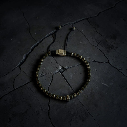ONE SKULL ROUND PIRITE BRACELET
