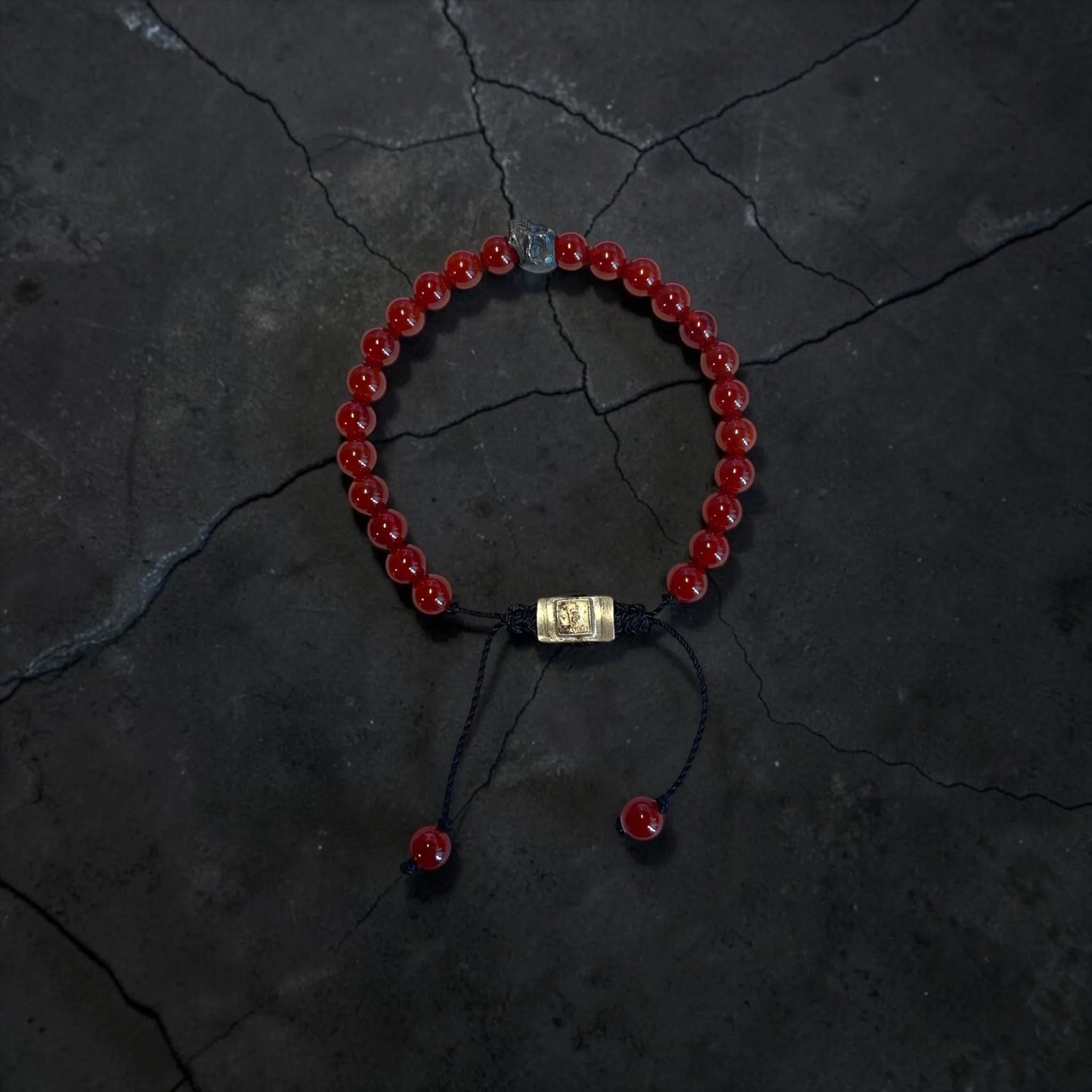 ONE SKULL CORNALINA ROJA