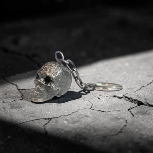 SKULL CARVED KEY CHAIN SMALL