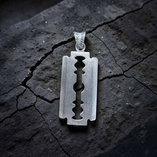 RAZOR