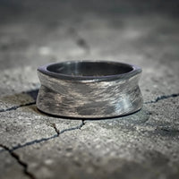 WAVED RING