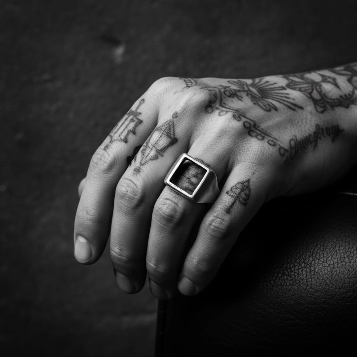 GEOMETRIC SQUARE
