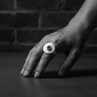 HAMMERED EYE STONE RING