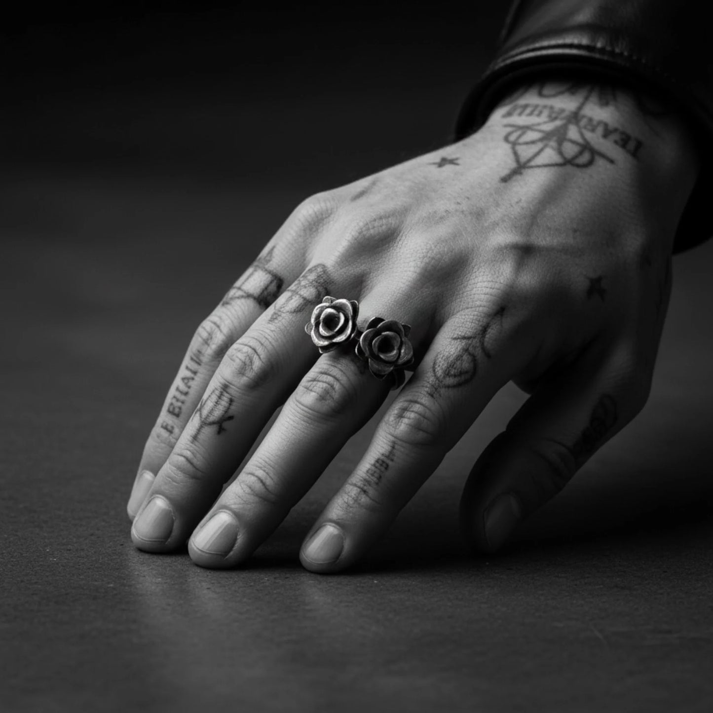 DOUBLE ROSE RING