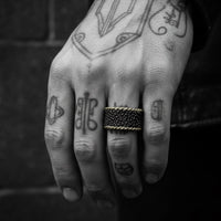 WINE STINGRAY SKIN RING WIDE