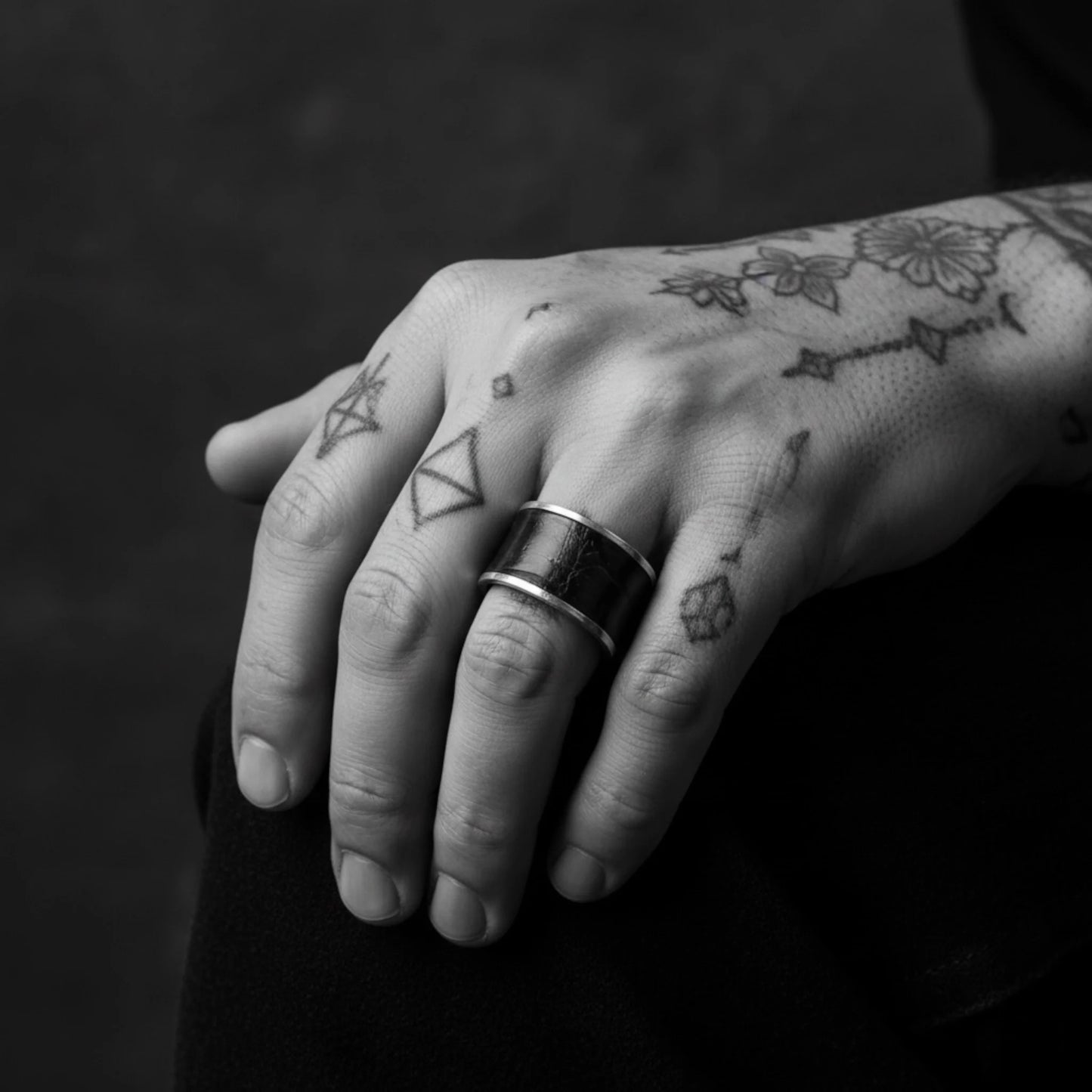 MARRONE CROCODILE SKIN RING