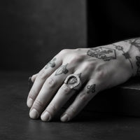 HORSESHOE RING