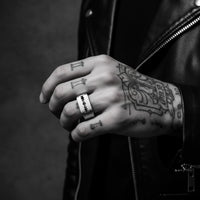 RAZOR RING