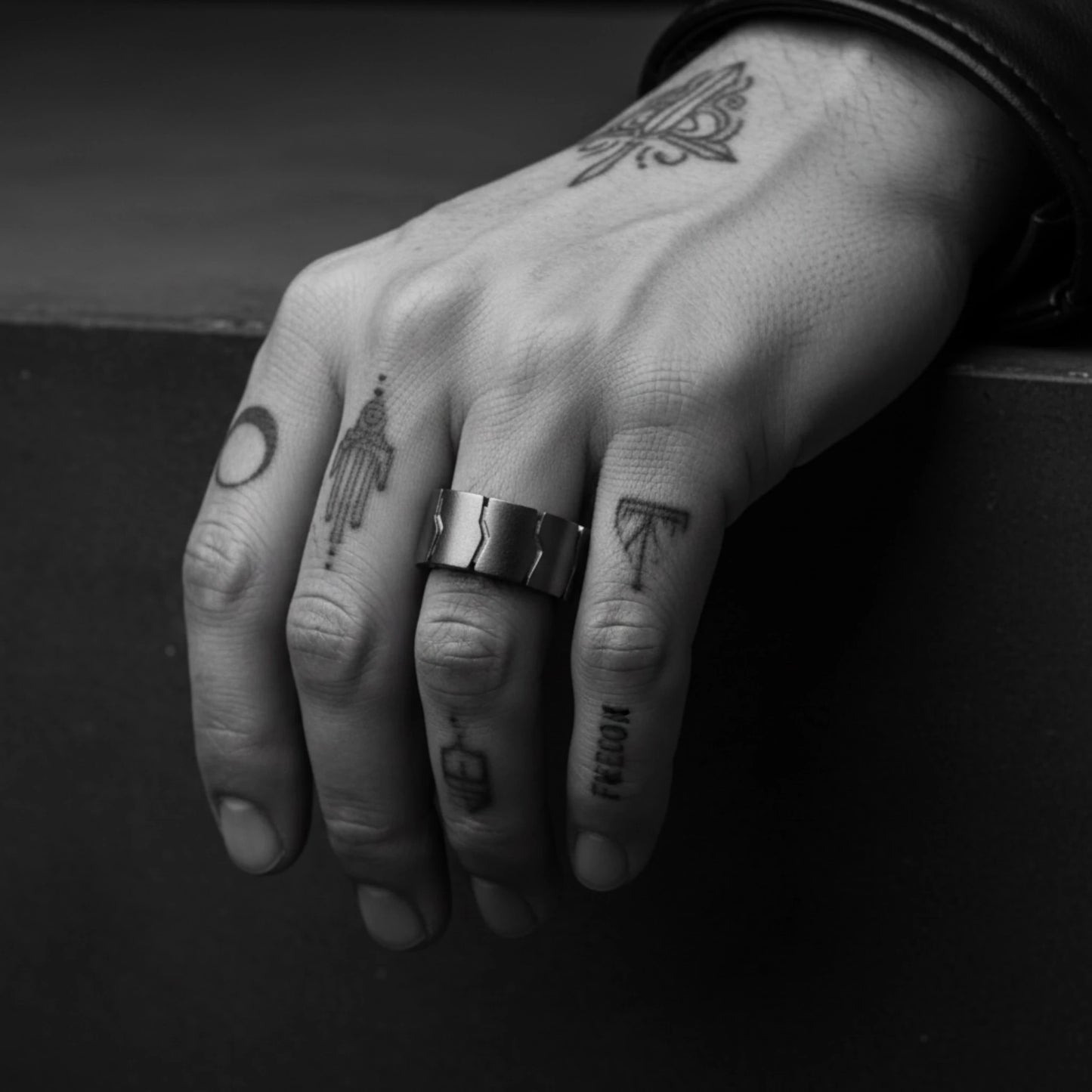 TRACK RING WIDE