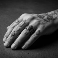 R&J CROSSES RING