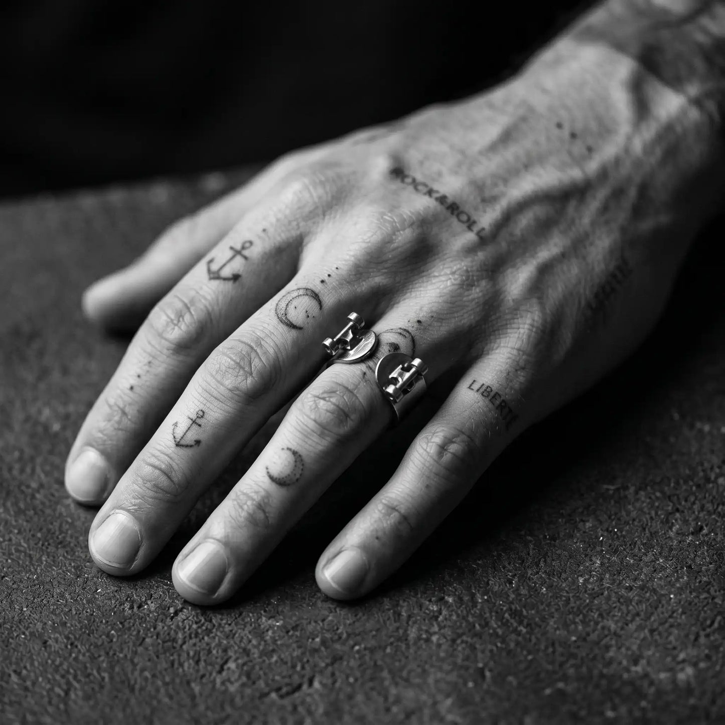 SKATE RING