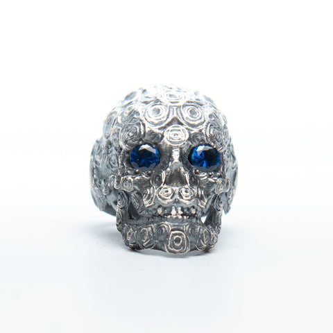 W ROSES SKULL STONE RING