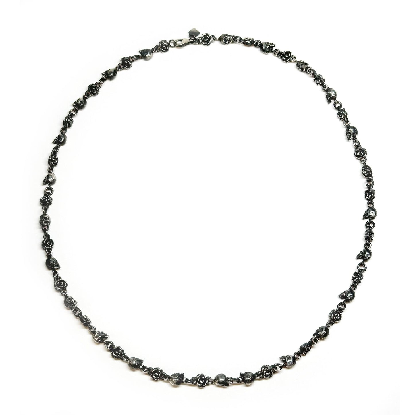 SKULLS & ROSES NECKLACE