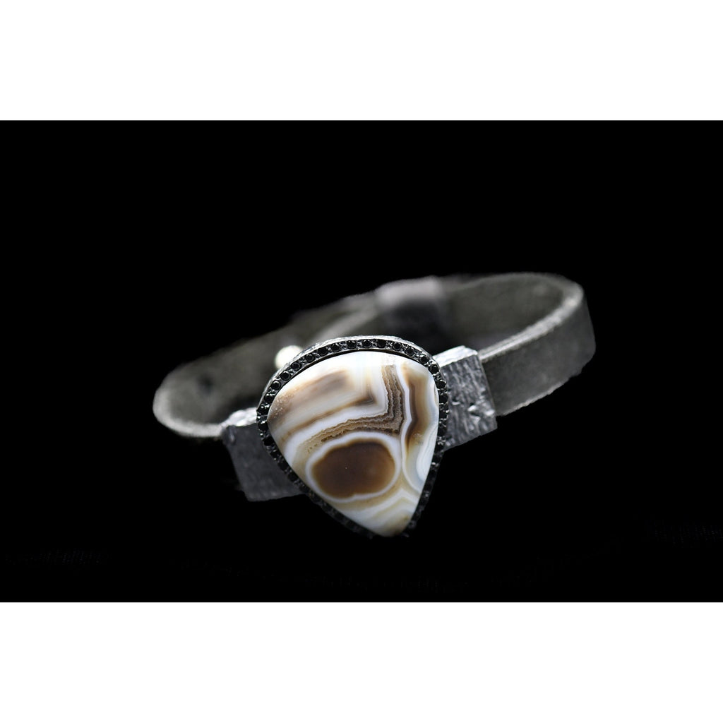 RJ GUITAR PICK STONE BROWN AGATHA BRACELET