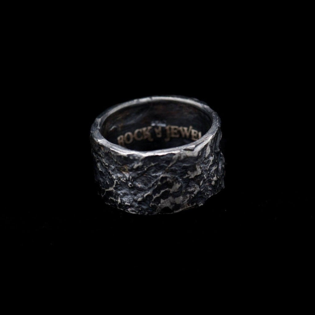 RUSTIC RING