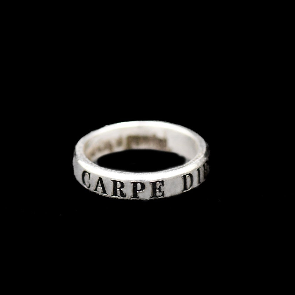 CARPE DIEM
