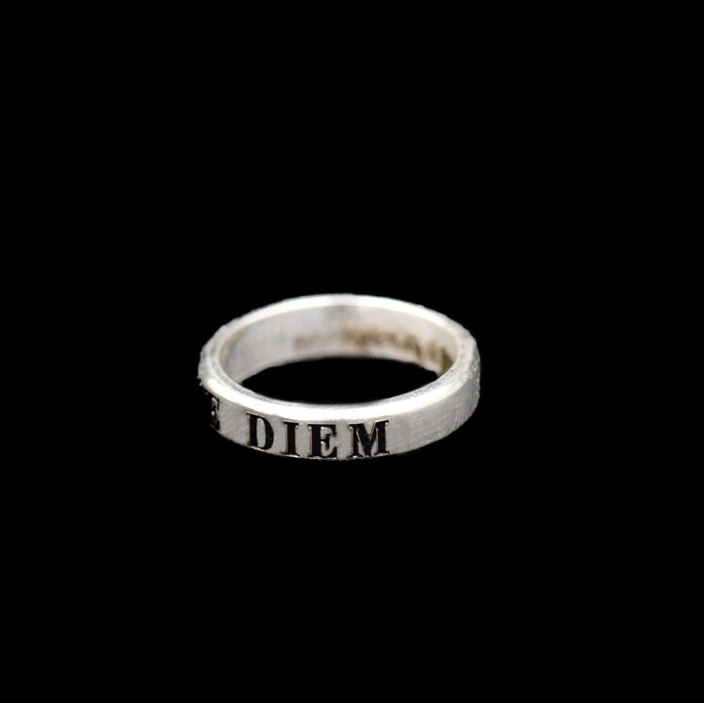 CARPE DIEM