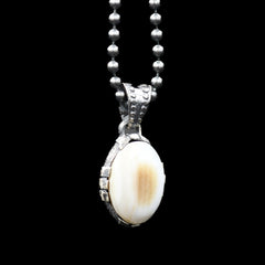 STONE PENDANT WHITE AGATHA