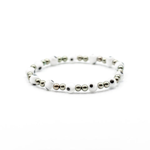 WHITE EYE AND SILVER BEADS BRACELET