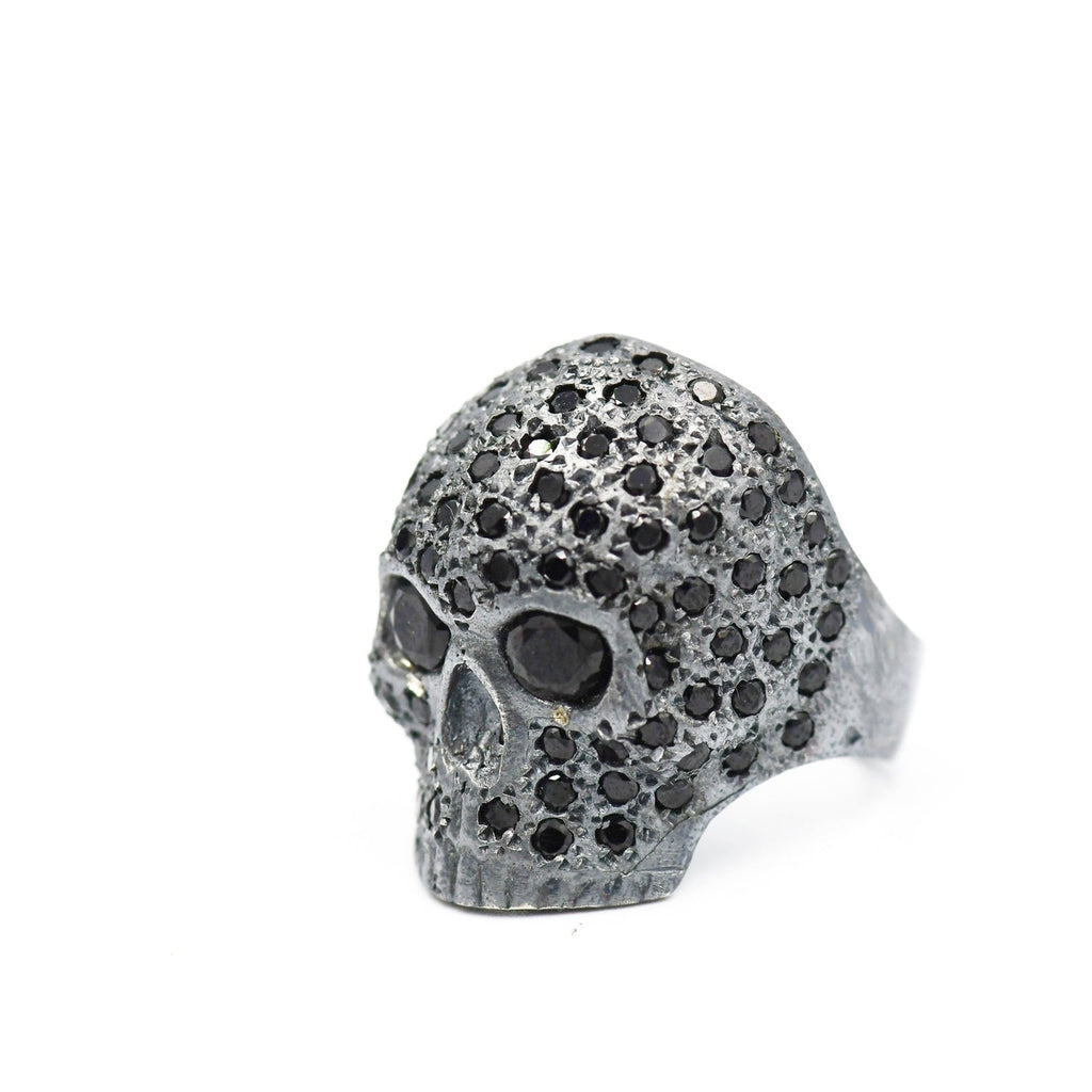 SKULL JOE BLACK STONE RING