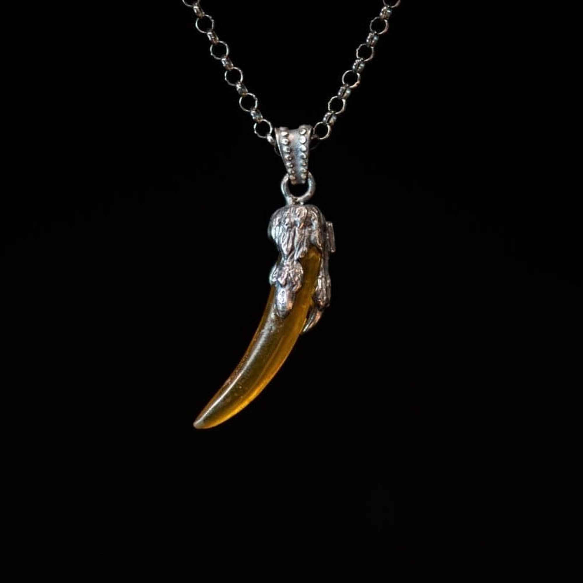 AMBAR  HALCON CLAW