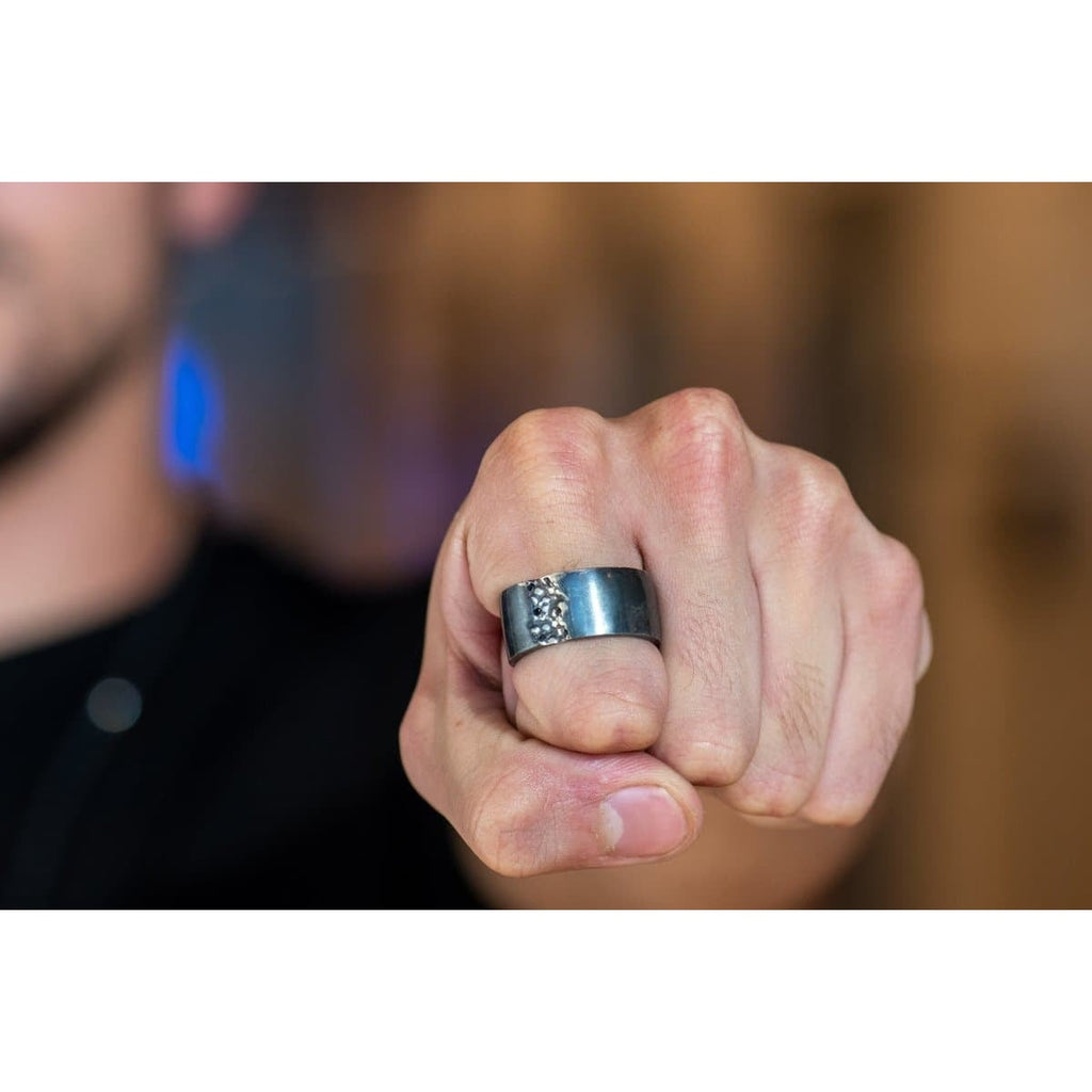 CRACKED RING DARK - Rock and Jewel