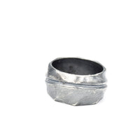 LEAF RING