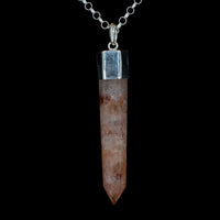FIRE QUARTZ - Rock and Jewel